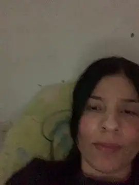 Estefani 32 online show from 02.13.26