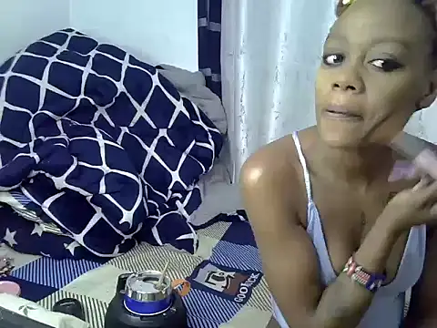 Snapshot of purplescarlet chatting on 03.27.26 purplescarlet online show from 03.27.26