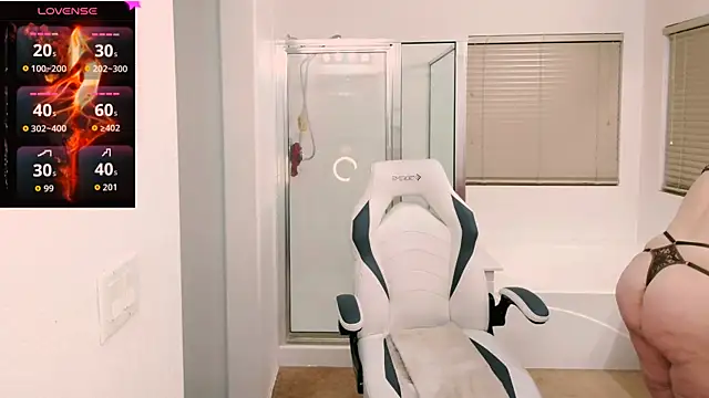 britteebee online show from 03.10.26