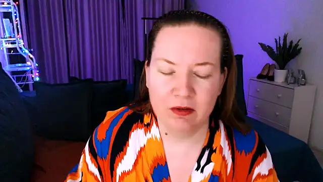 GoddessLara online show from 01.07.25