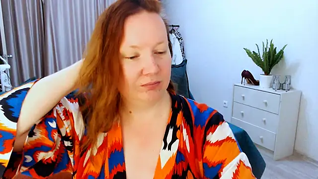 GoddessLara online show from 10.05.25