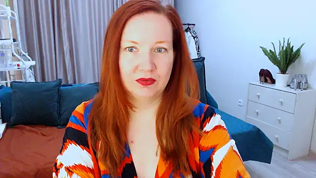 GoddessLara online show from 10.15.25