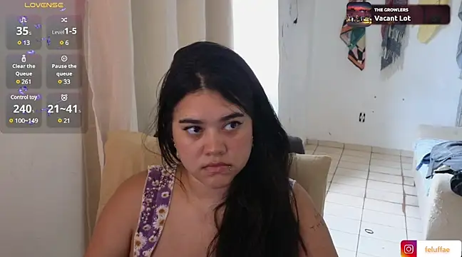 Snapshot of feluriana chatting on 03.10.25 feluriana online show from 03.10.25