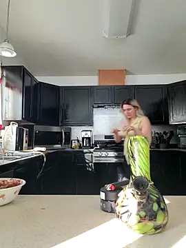 ScarletCallings420 online show from 04.01.26