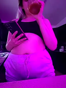 ScarletCallings420 online show from 04.05.26