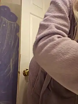 ScarletCallings420 online show from 04.05.26