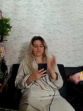 ScarletCallings420 online show from 04.16.26