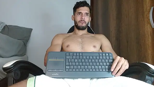 Noah jhonsonn online show from 01.11.25