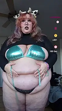 Snapshot of Cutegothcrybabyx chatting on 01.16.26 Cutegothcrybabyx online show from 01.16.26