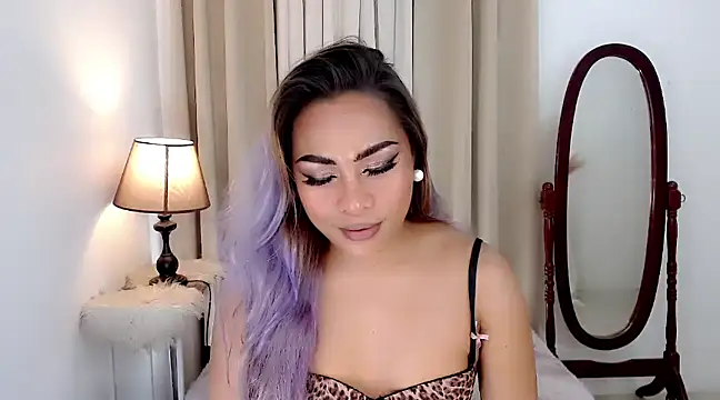 DreamLADYBOY online show from 12.05.24