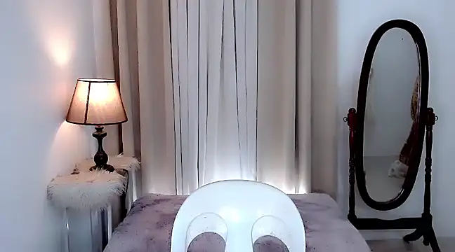 DreamLADYBOY online show from 12.12.24