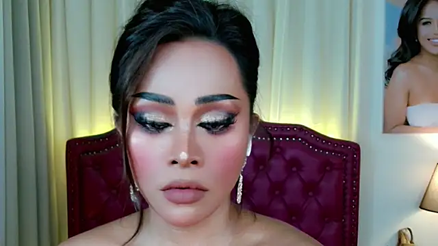 DreamLADYBOY online show from 07.07.26