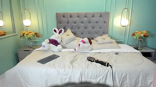 Snapshot of kathe_hot chatting on 03.10.25 kathe hot online show from 03.10.25