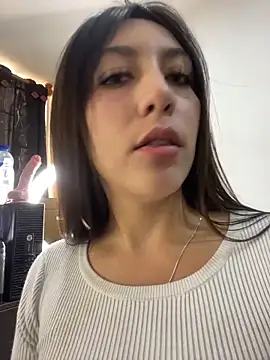 MiaJones21 online show from 02.17.26