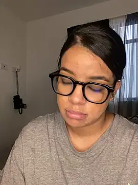 trianawhite online show from 12.26.24