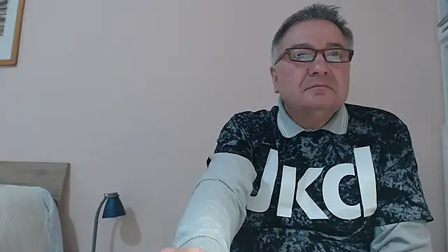 YOU6me online show from 02.08.25