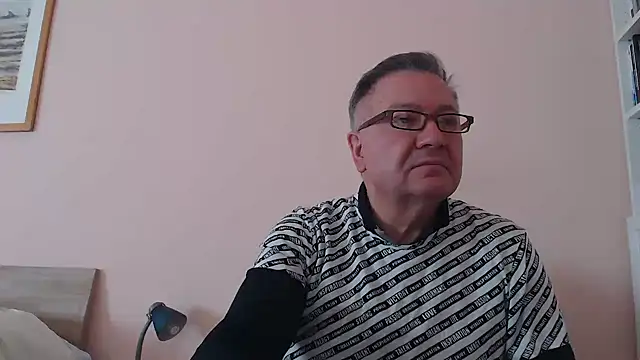 YOU6me online show from 11.23.25