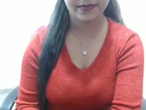 LovingPihu online show from 03.02.25