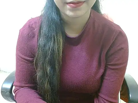 LovingPihu online show from 12.16.25