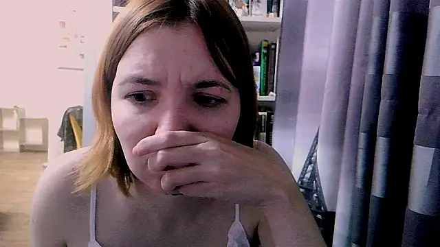 BrattyFoxyGirl online show from 02.15.25