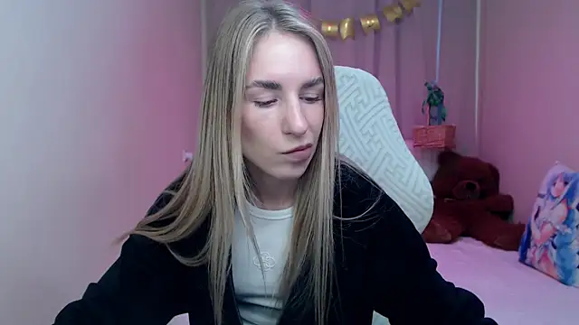 DeboraHorny online show from 04.16.26