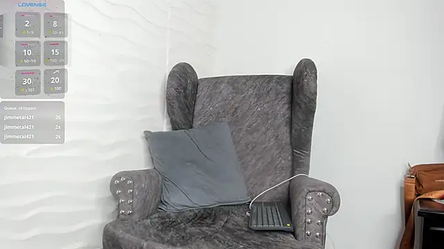 Keyla Milf online show from 03.18.25