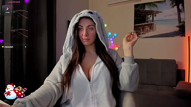 Snapshot of victorias_world chatting on 12.03.25 victorias world online show from 12.03.25