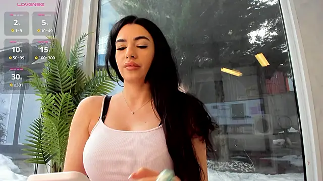 Naila18 online show from 02.25.26