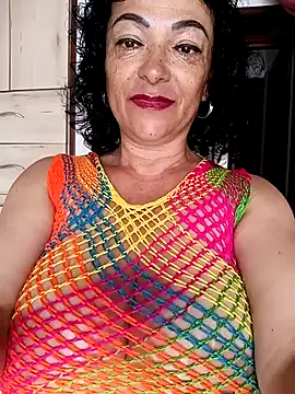 Snapshot of Friendly_2024 chatting on 01.02.25 Friendly 2024 online show from 01.02.25