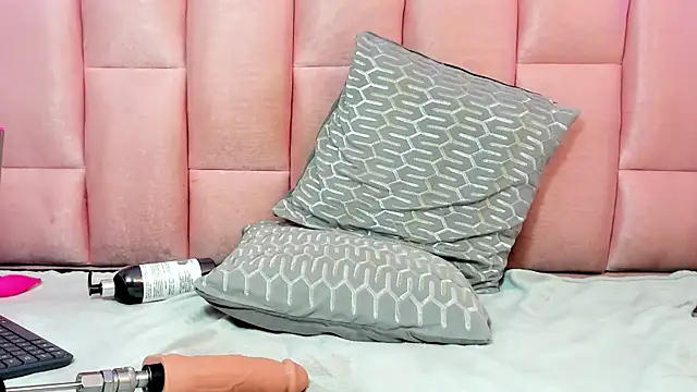 valeriaa19 online show from 03.08.25