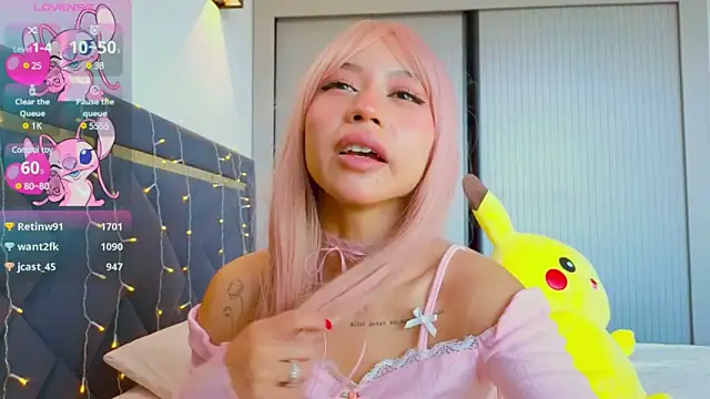 Mia Tin online show from 03.16.25