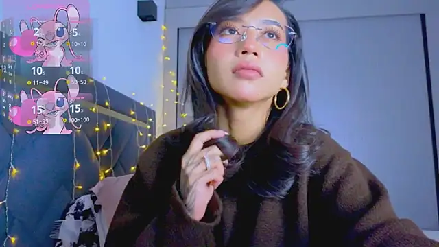 Mia Tin online show from 12.20.25