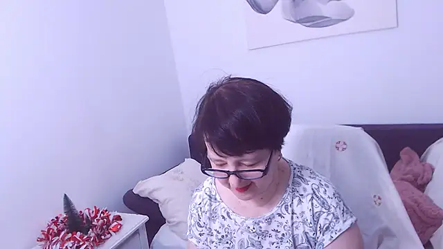 ChristaRose online show from 01.02.25