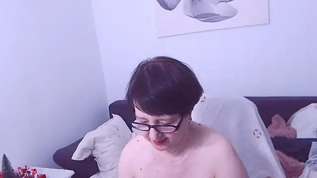 ChristaRose online show from 01.02.25