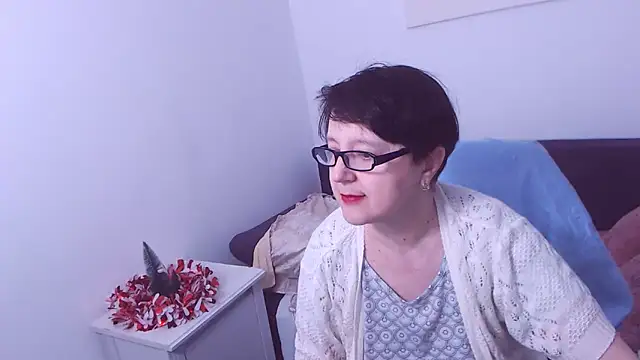 ChristaRose online show from 01.05.25
