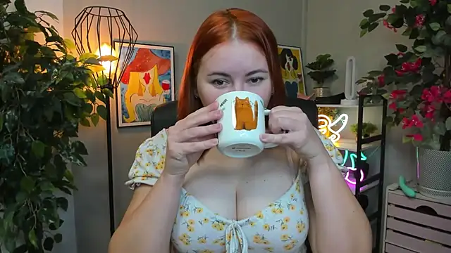 LAYLAxSTAR online show from 10.16.25