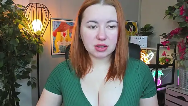 LAYLAxSTAR online show from 02.04.26