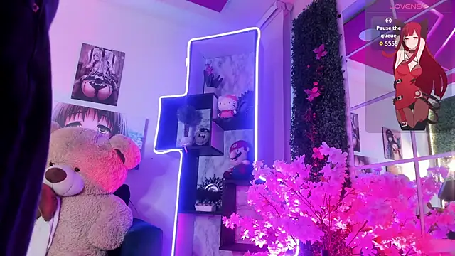  liathompsom09 online show from 01.09.26