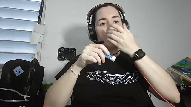 poppergirl69 online show from 12.14.24