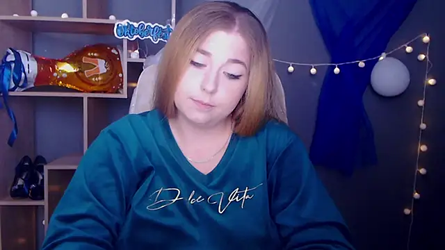 Snapshot of JessikaDaniel chatting on 09.28.25 JessikaDaniel online show from 09.28.25