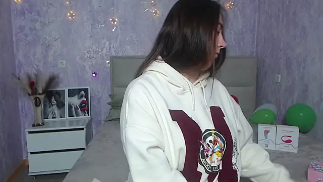 KaleyReed online show from 01.24.25