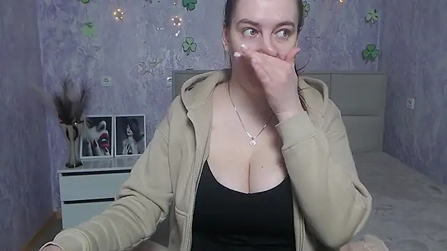 KaleyReed online show from 03.17.25