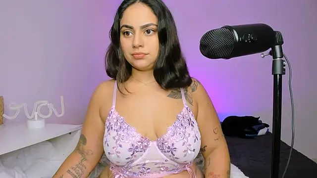 Snapshot of susy_angel chatting on 02.07.26 susy angel online show from 02.07.26