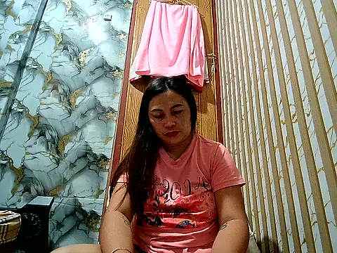 LalaiAsian online show from 08.02.26