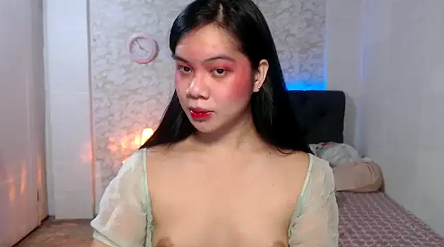 Hebefemme online show from 12.10.24