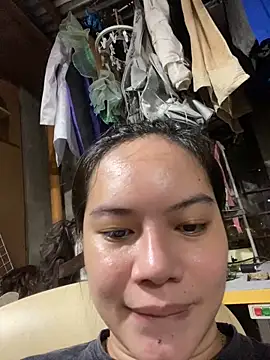 Snapshot of Hebefemme chatting on 11.10.25 Hebefemme online show from 11.10.25