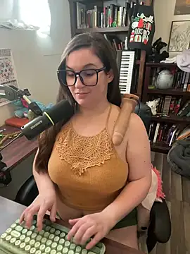 Snapshot of Adobe_Angel chatting on 02.01.25 Adobe Angel online show from 02.01.25