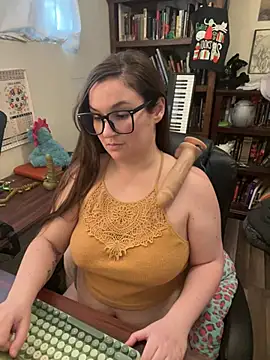 Snapshot of Adobe_Angel chatting on 02.01.25 Adobe Angel online show from 02.01.25