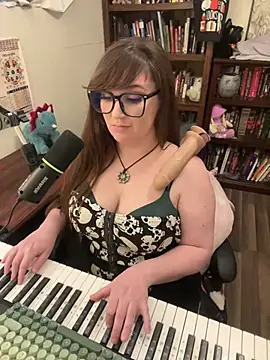 Snapshot of Adobe_Angel chatting on 03.18.25 Adobe Angel online show from 03.18.25