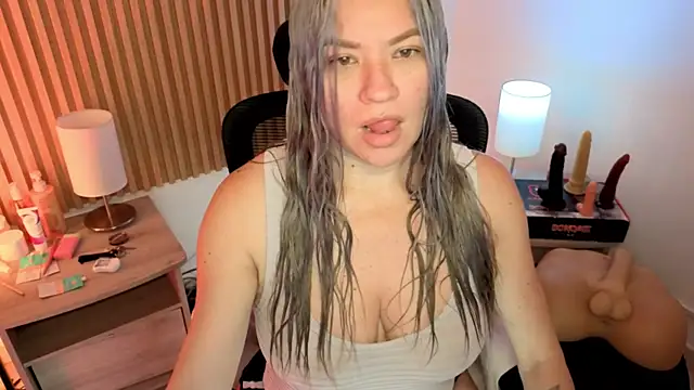 MarianL0ve online show from 05.06.26
